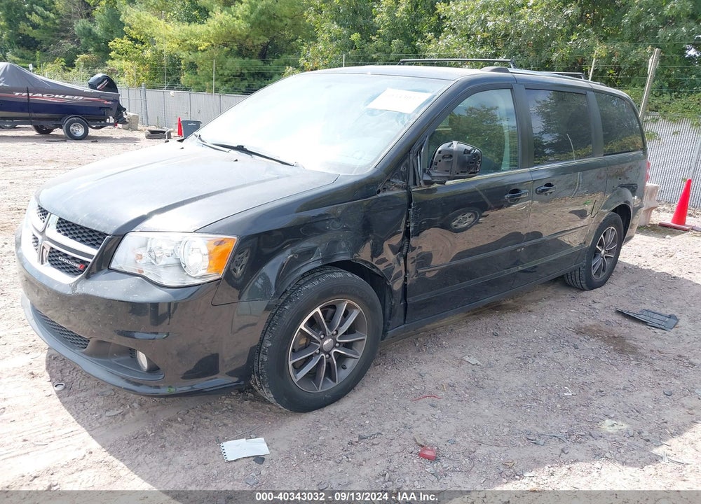 2017 DODGE GRAND CARAVAN SXT VIN: 2C4RDGCG1HR737982