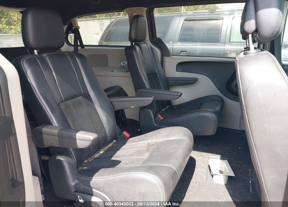 2017 DODGE GRAND CARAVAN SXT VIN: 2C4RDGCG1HR737982