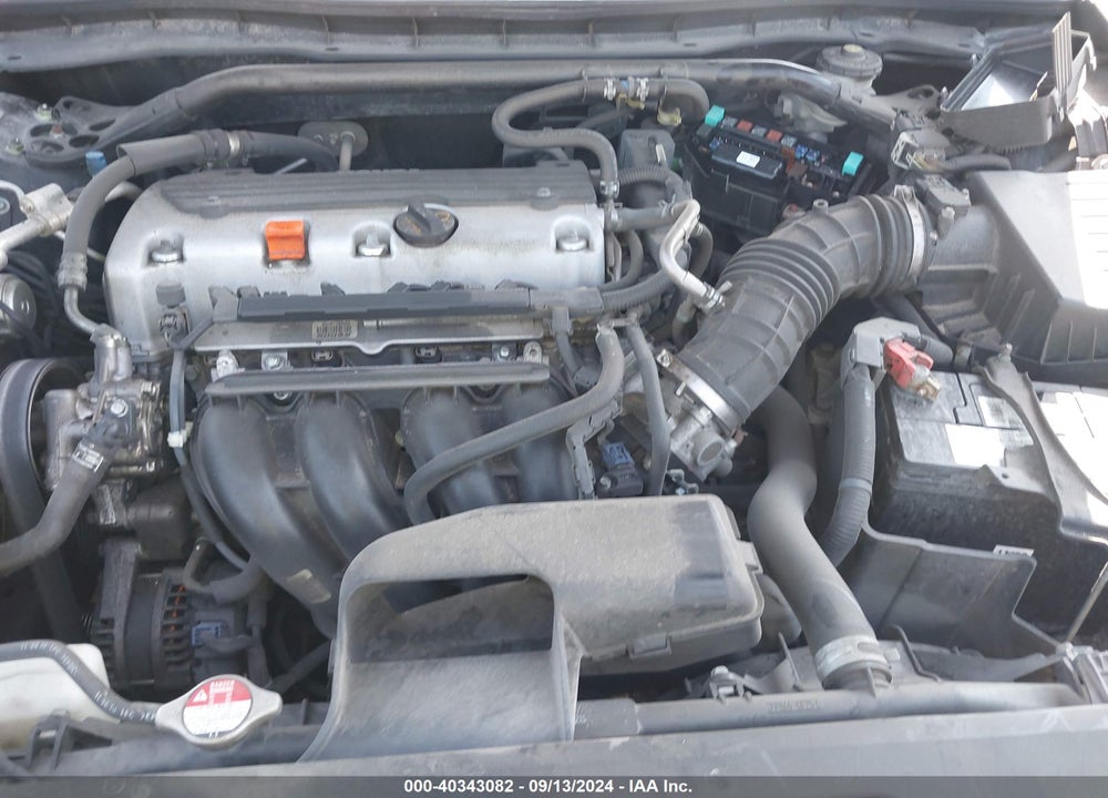 2011 HONDA ACCORD 2.4 EX VIN: 1HGCS1B77BA006643