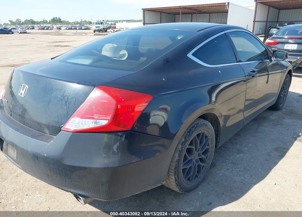 2011 HONDA ACCORD 2.4 EX VIN: 1HGCS1B77BA006643