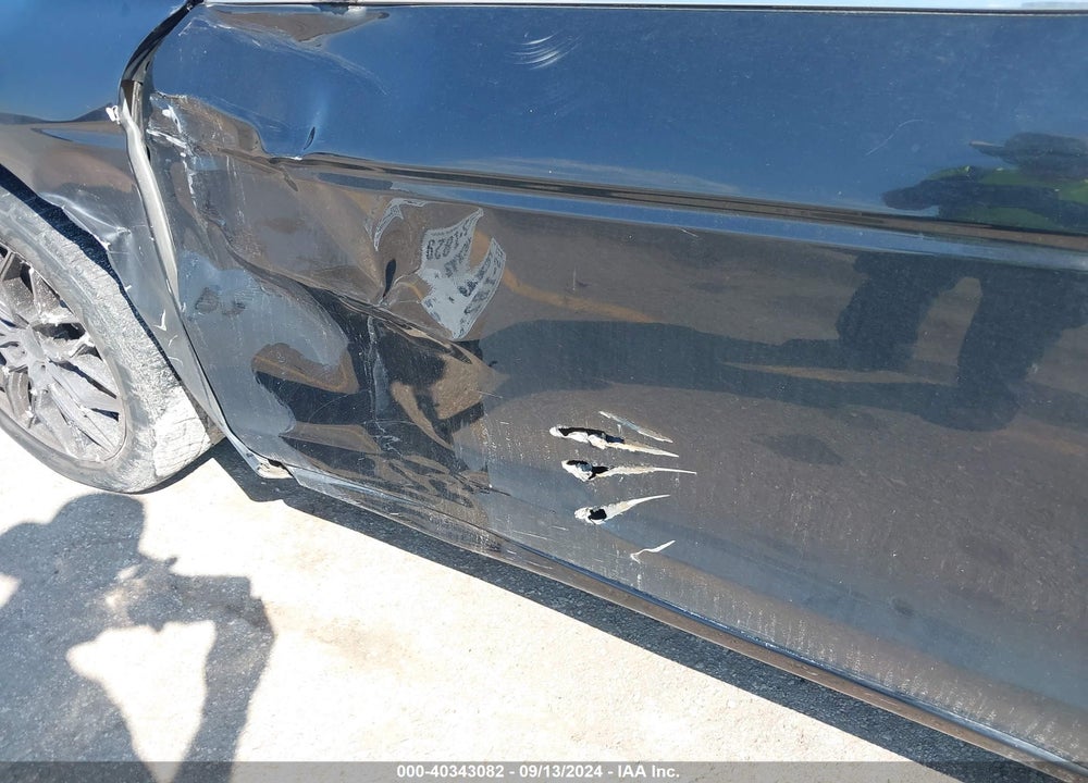 2011 HONDA ACCORD 2.4 EX VIN: 1HGCS1B77BA006643