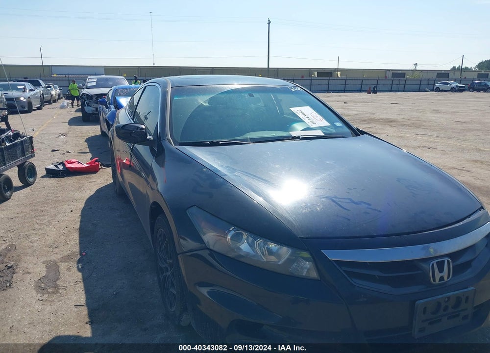 2011 HONDA ACCORD 2.4 EX VIN: 1HGCS1B77BA006643