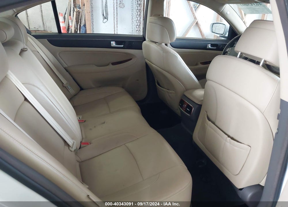 2014 HYUNDAI GENESIS 3.8 VIN: KMHGC4DD0EU262946