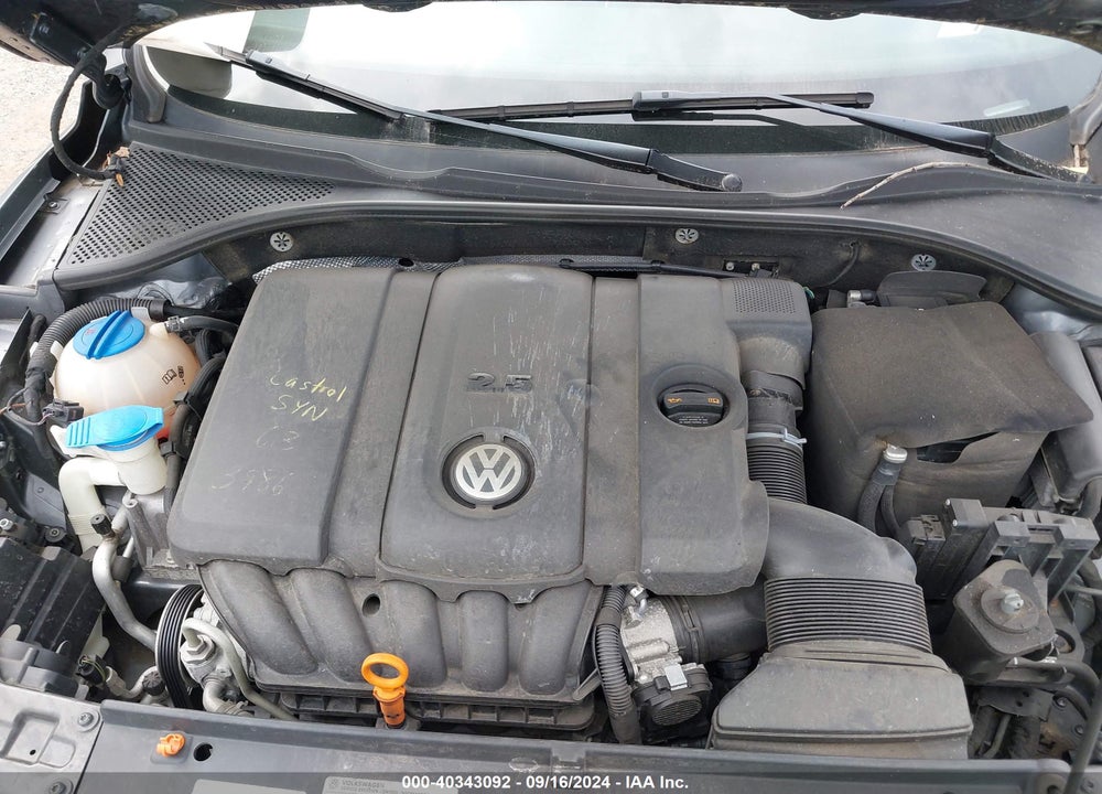 2012 VOLKSWAGEN PASSAT 2.5L SE VIN: 1VWBP7A31CC019047