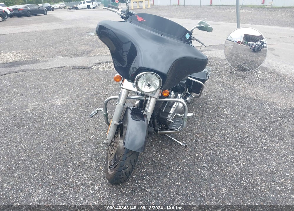 2013 HARLEY-DAVIDSON FLHX STREET GLIDE VIN: 1HD1KBM18DB670174
