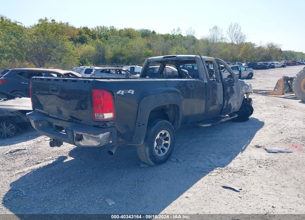 2008 GMC SIERRA 3500HD SLE2 VIN: 1GTHK39K58E171599