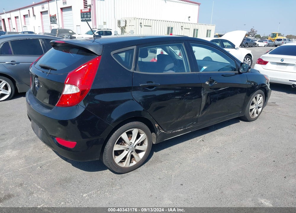 2013 HYUNDAI ACCENT SE VIN: KMHCU5AE5DU111758