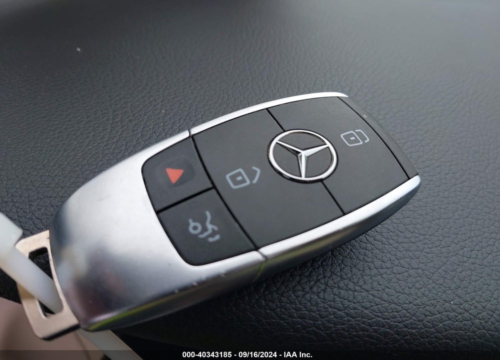 2021 MERCEDES-BENZ C 300 SEDAN VIN: W1KWF8DB0MR619465