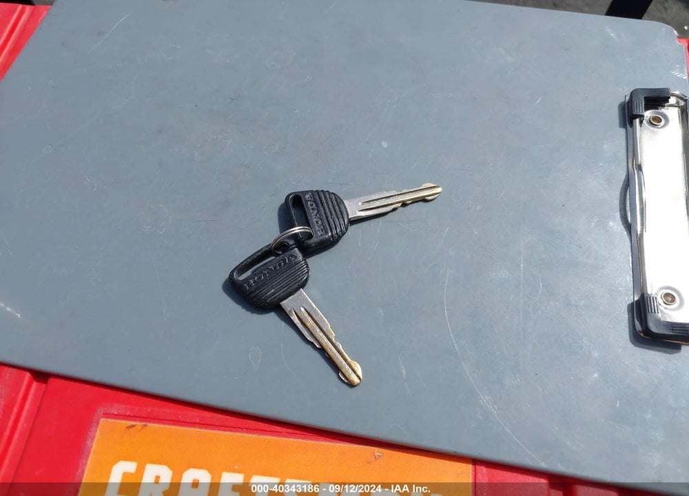1999 HONDA CIVIC LX VIN: 2HGEJ6578XH550369