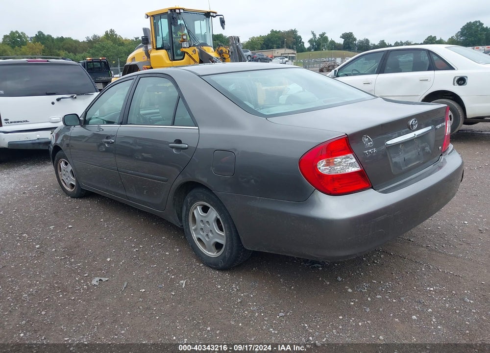 2002 TOYOTA CAMRY LE V6 VIN: 4T1BF32K82U526228