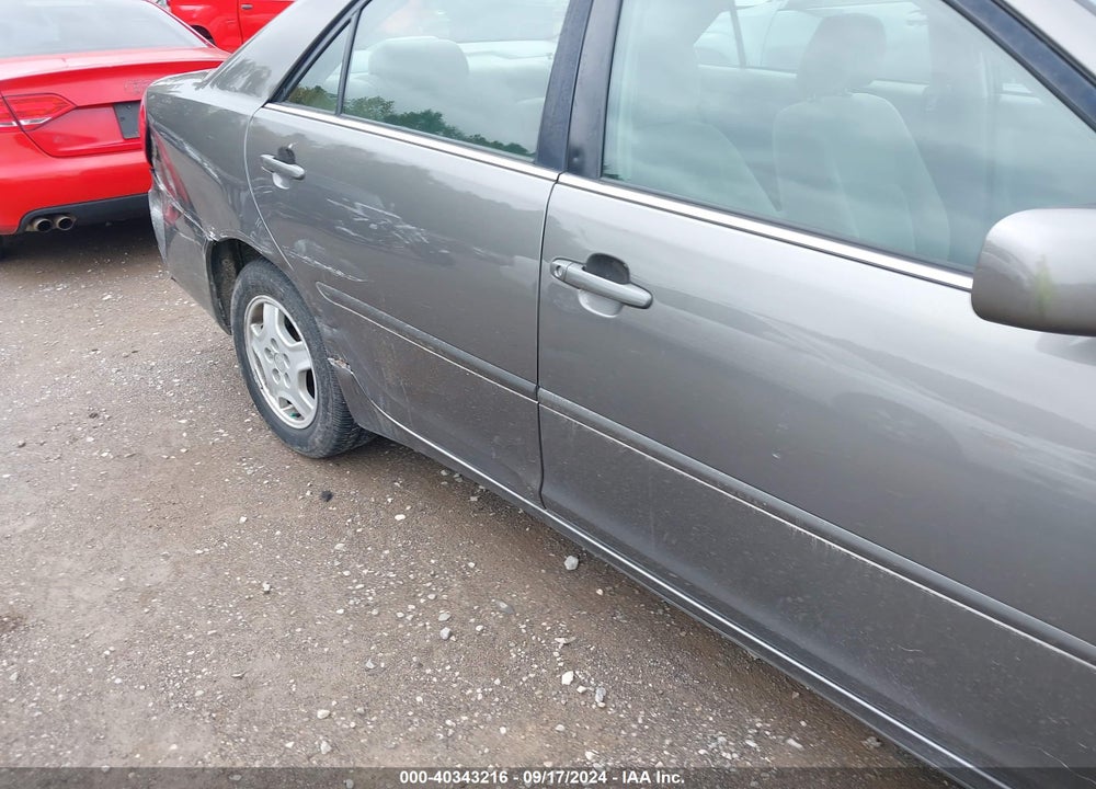 2002 TOYOTA CAMRY LE V6 VIN: 4T1BF32K82U526228