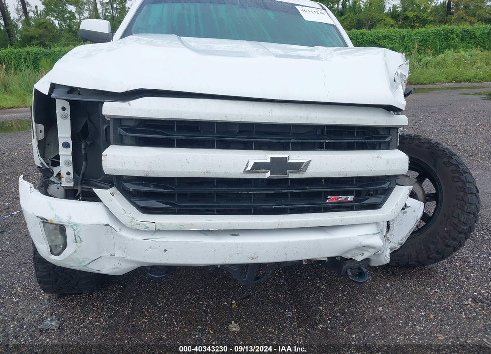 2017 CHEVROLET SILVERADO 1500 2LT VIN: 3GCUKREC2HG194587