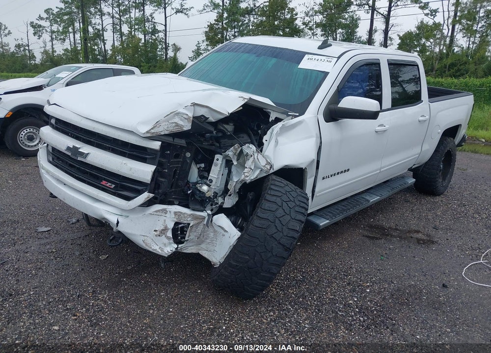2017 CHEVROLET SILVERADO 1500 2LT VIN: 3GCUKREC2HG194587