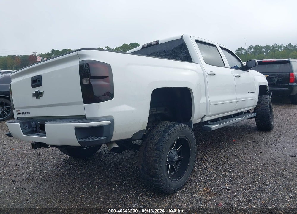 2017 CHEVROLET SILVERADO 1500 2LT VIN: 3GCUKREC2HG194587