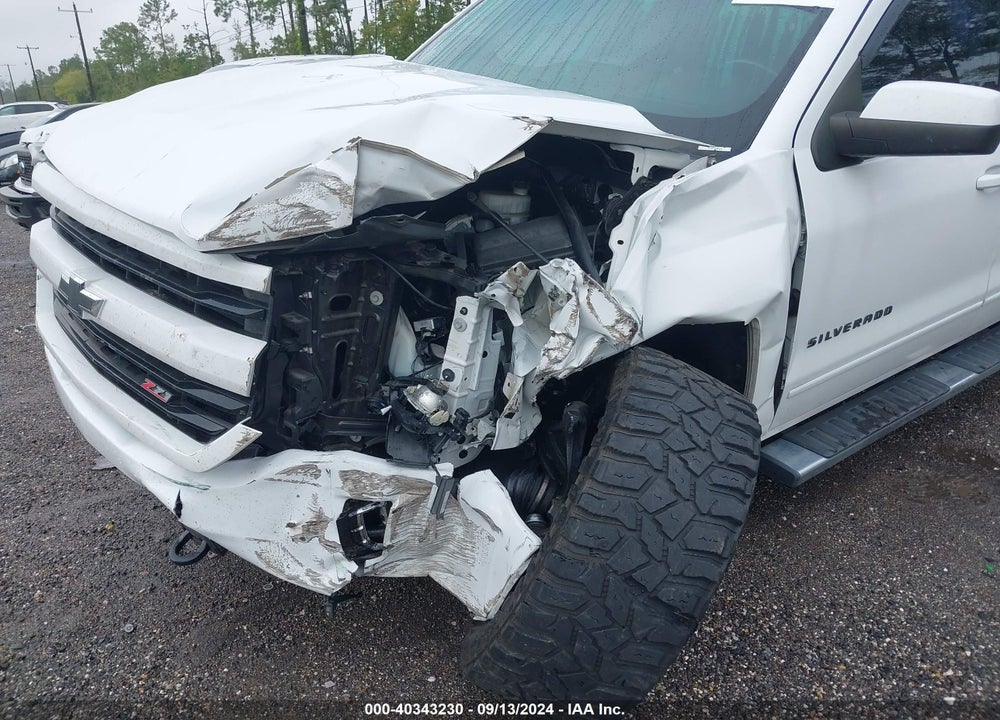2017 CHEVROLET SILVERADO 1500 2LT VIN: 3GCUKREC2HG194587