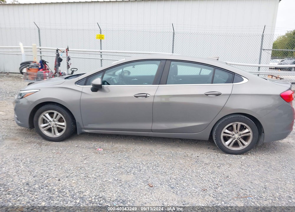 2017 CHEVROLET CRUZE LT AUTO VIN: 1G1BE5SM4H7271873