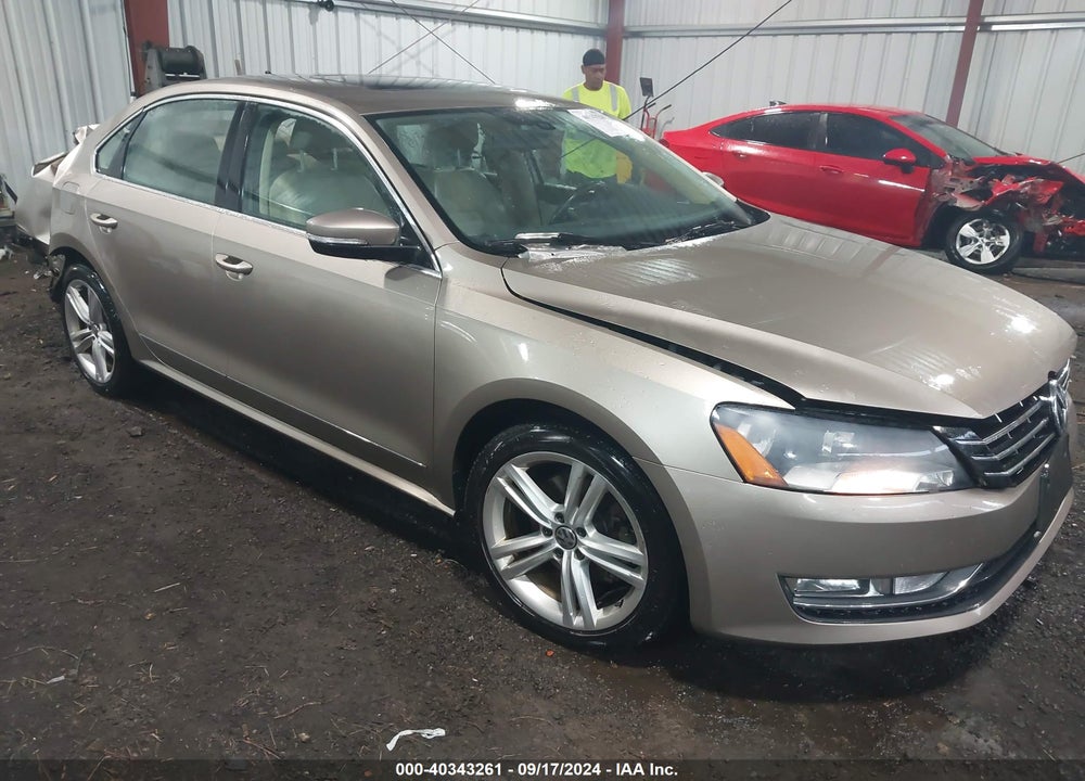 2015 VOLKSWAGEN PASSAT 2.0L TDI SEL PREMIUM VIN: 1VWCV7A37FC052195