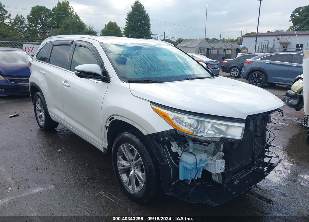 2014 TOYOTA HIGHLANDER XLE V6 VIN: 5TDKKRFH9ES019347