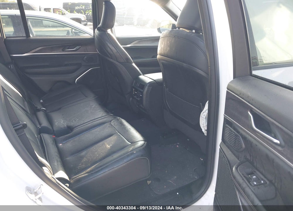 2024 JEEP GRAND CHEROKEE 4XE VIN: 1C4RJYB66RC181640