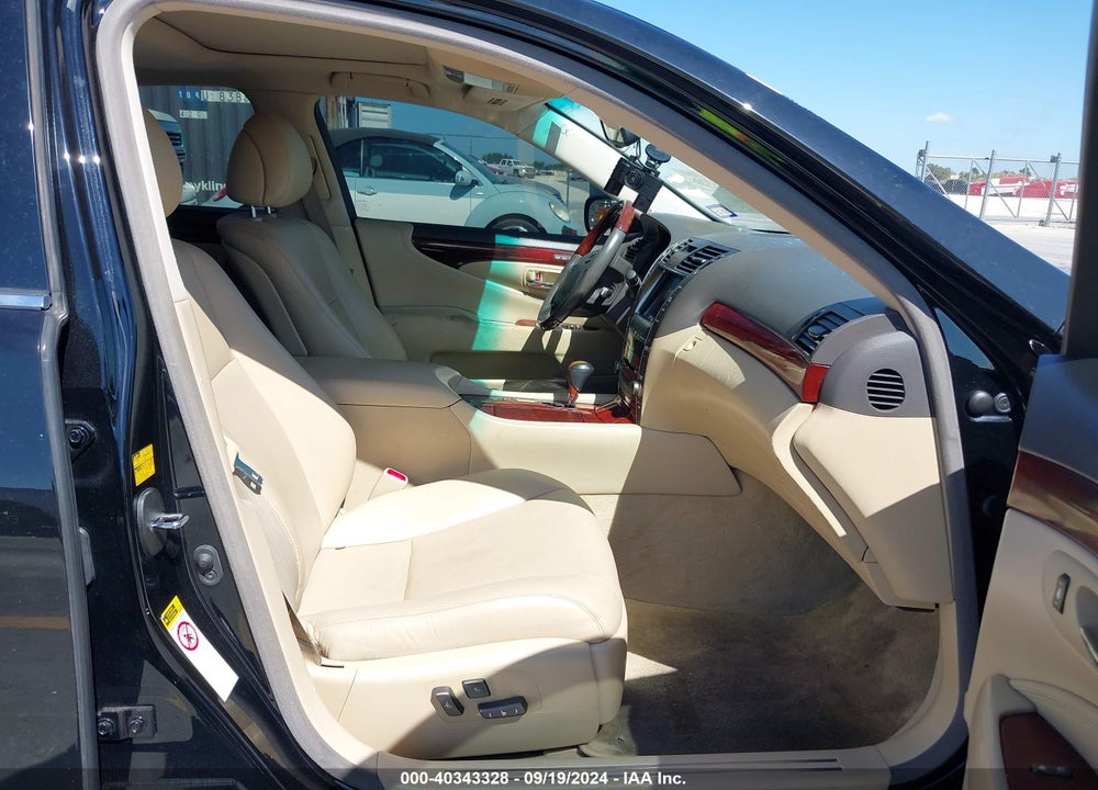 2008 LEXUS LS 460 VIN: JTHBL46F585061635