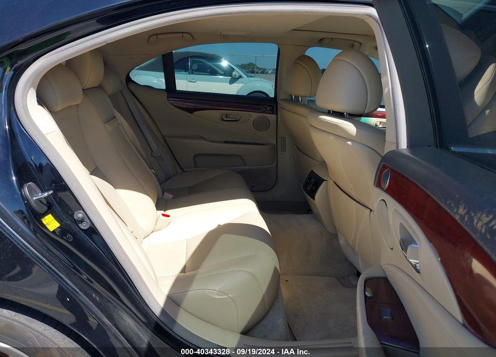 2008 LEXUS LS 460 VIN: JTHBL46F585061635