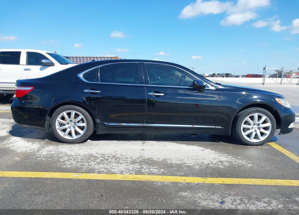 2008 LEXUS LS 460 VIN: JTHBL46F585061635