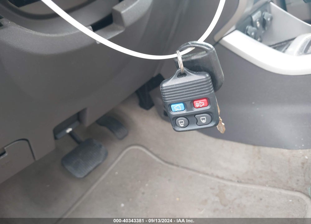 2009 FORD FOCUS SEL VIN: 1FAHP37N79W180465