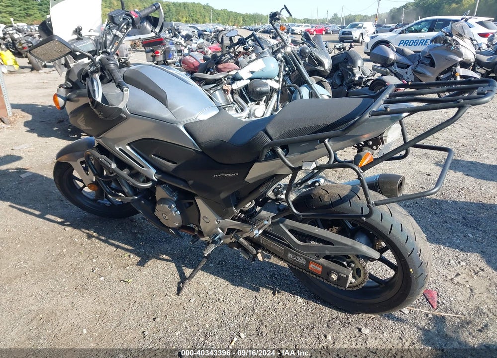 2012 HONDA NC700X VIN: JH2RC635XCK000466