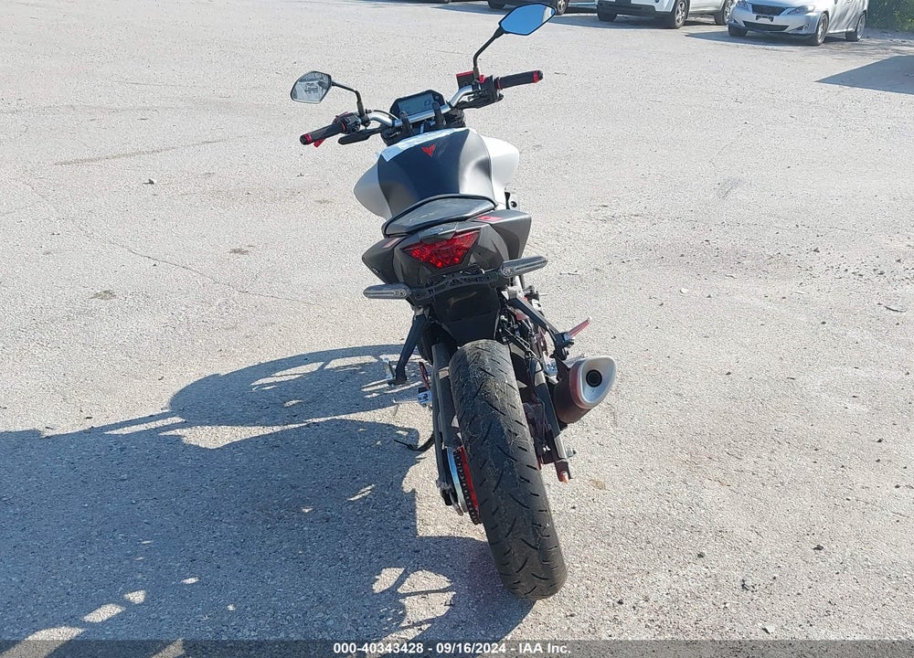 2020 YAMAHA MT-03 VIN: MH3RH20Y4LK002149