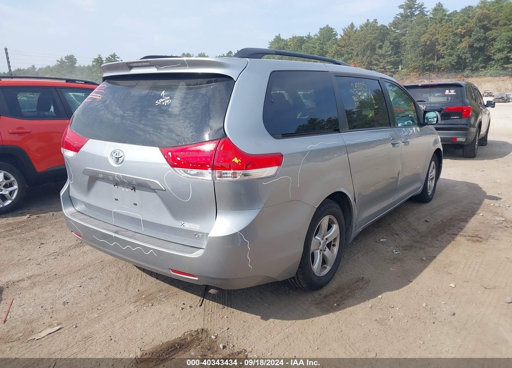2014 TOYOTA SIENNA LE V6 8 PASSENGER VIN: 5TDKK3DC1ES445246