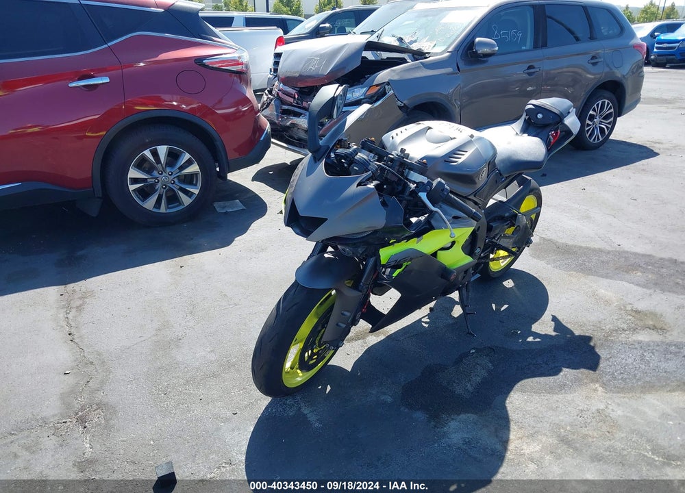 2018 YAMAHA YZFR6 C VIN: JYARJ28Y1JA001837