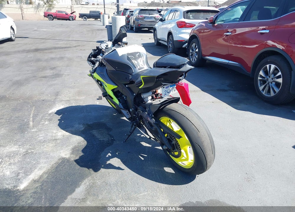 2018 YAMAHA YZFR6 C VIN: JYARJ28Y1JA001837