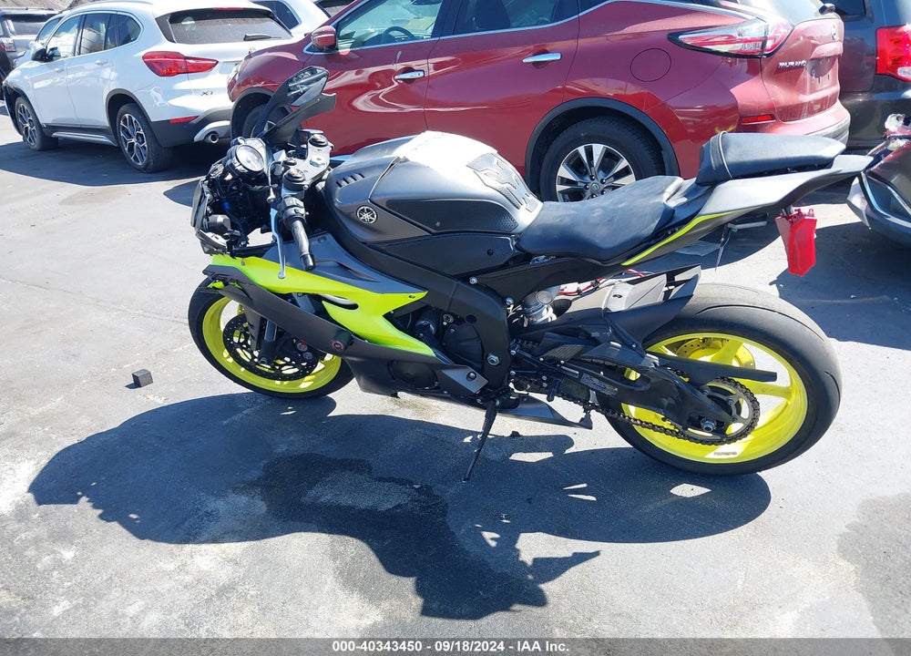 2018 YAMAHA YZFR6 C VIN: JYARJ28Y1JA001837