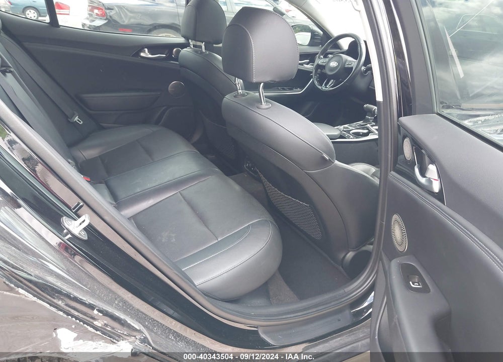 2018 KIA STINGER PREMIUM VIN: KNAE25LA4J6014822