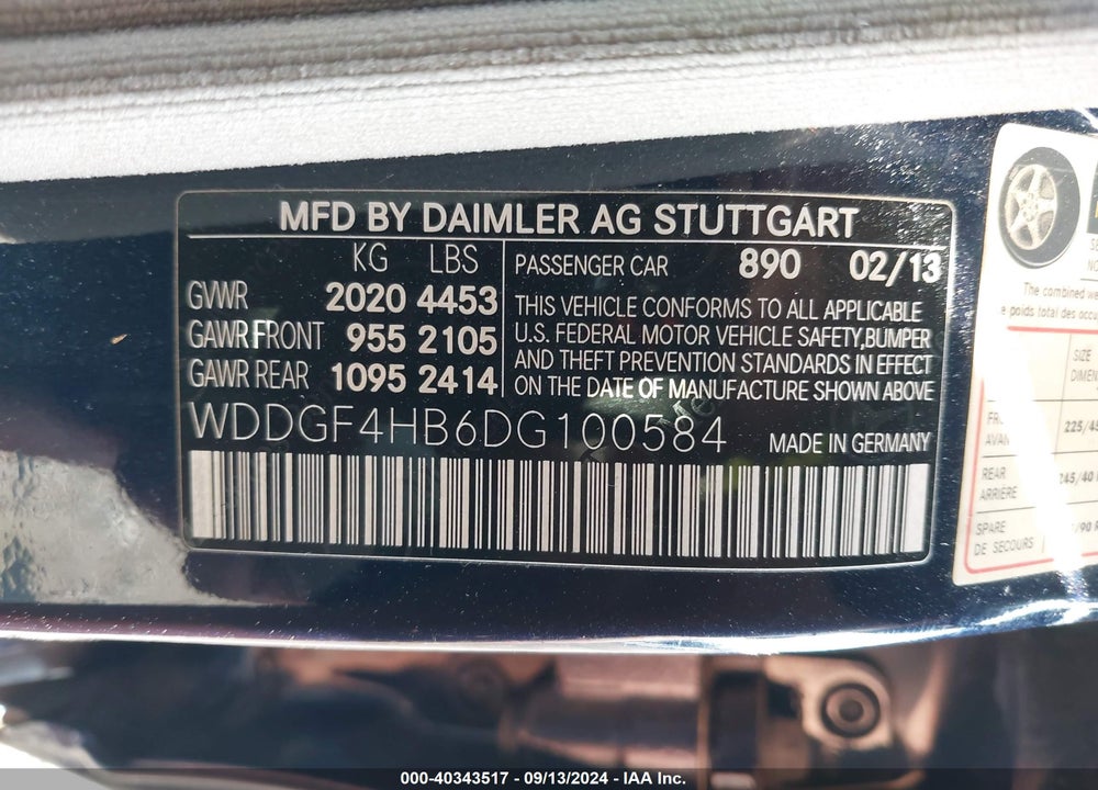 2013 MERCEDES-BENZ C 250 LUXURY/SPORT VIN: WDDGF4HB6DG100584