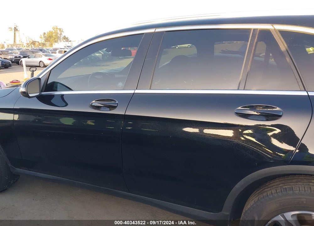 2018 MERCEDES-BENZ GLC 300 VIN: WDC0G4JB3JV013987