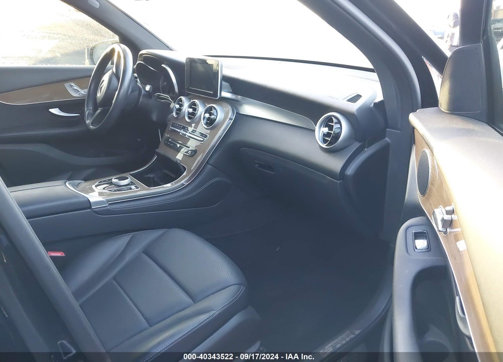 2018 MERCEDES-BENZ GLC 300 VIN: WDC0G4JB3JV013987