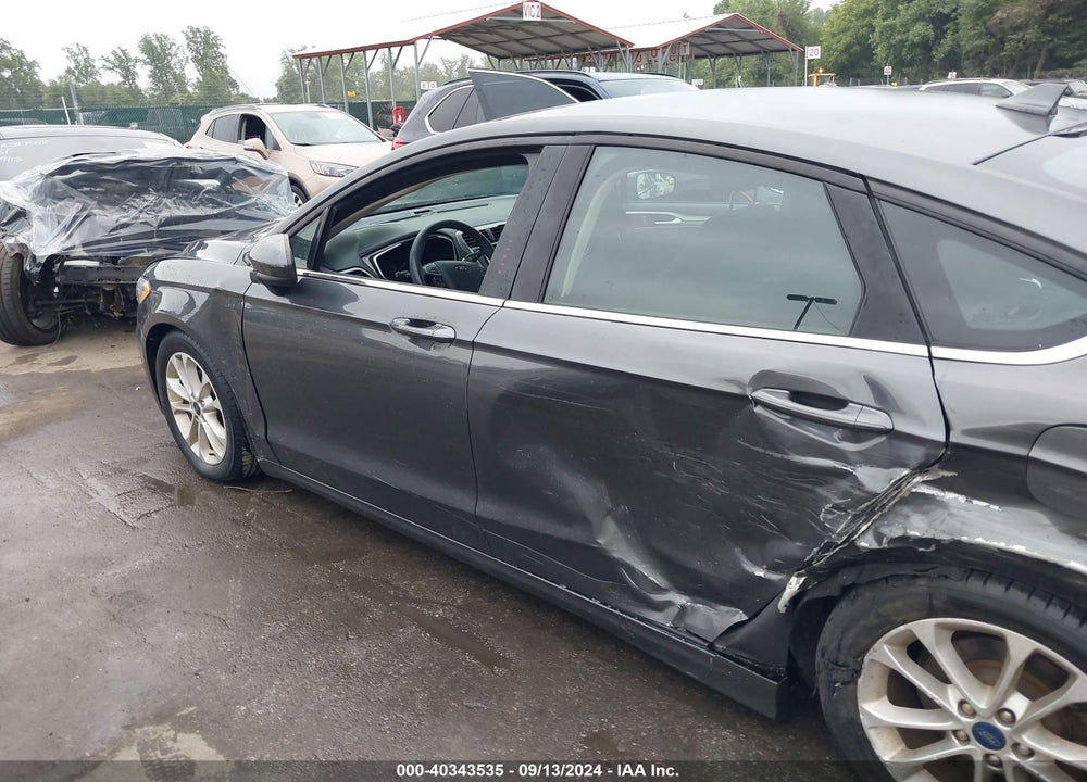 2019 FORD FUSION SE VIN: 3FA6P0HD5KR112475