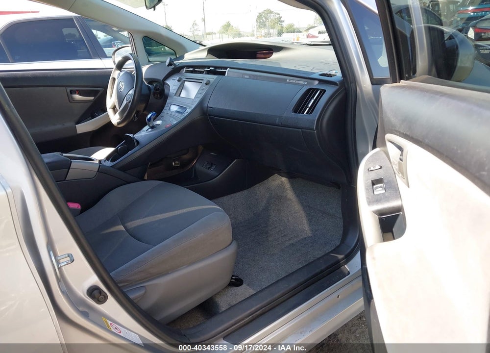 2012 TOYOTA PRIUS PLUG-IN VIN: JTDKN3DP0C3010985