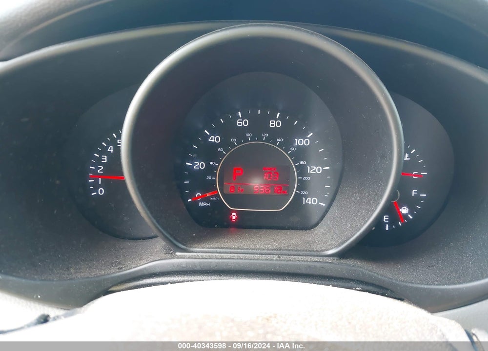 2016 KIA SOUL VIN: KNDJN2A20G7831520