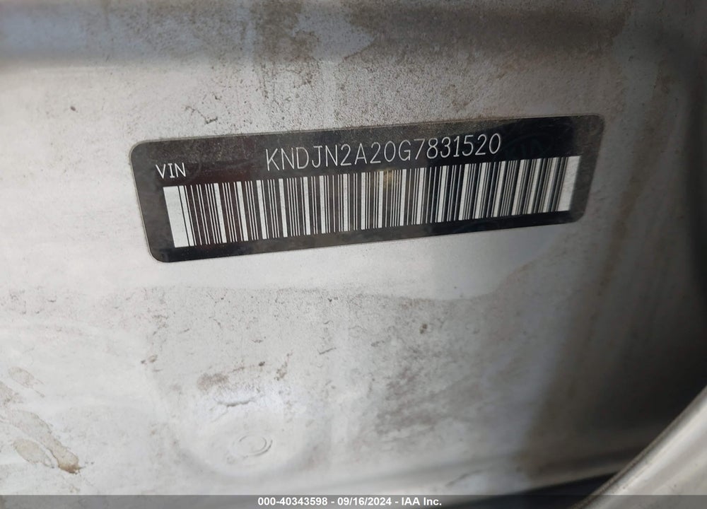 2016 KIA SOUL VIN: KNDJN2A20G7831520