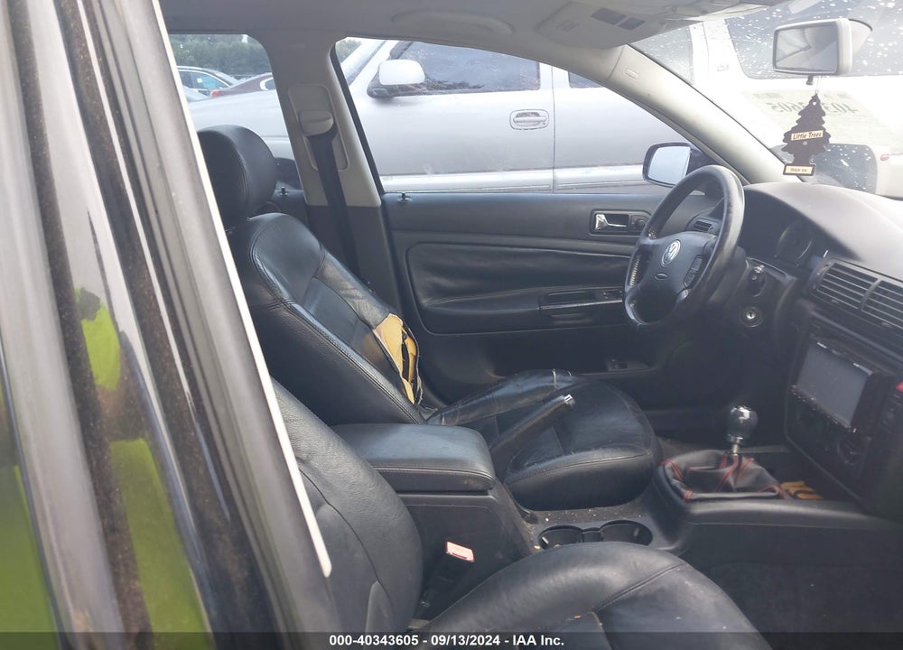 2004 VOLKSWAGEN PASSAT GLS VIN: WVWVD63B34E025686