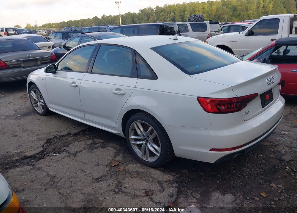 2017 AUDI A4 2.0T SEASON OF  PREMIUM VIN: WAUDNAF42HN055564
