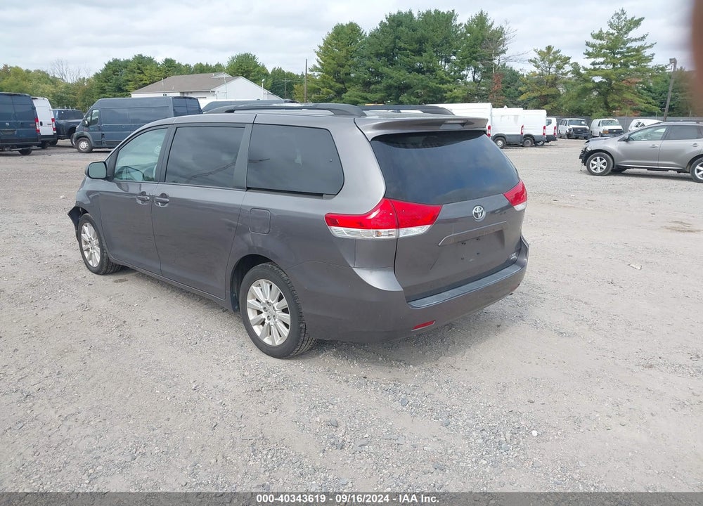 2011 TOYOTA SIENNA LE VIN: 5TDJK3DC4BS025049