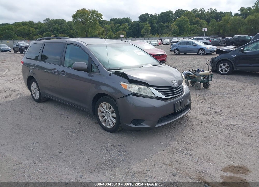 2011 TOYOTA SIENNA LE VIN: 5TDJK3DC4BS025049