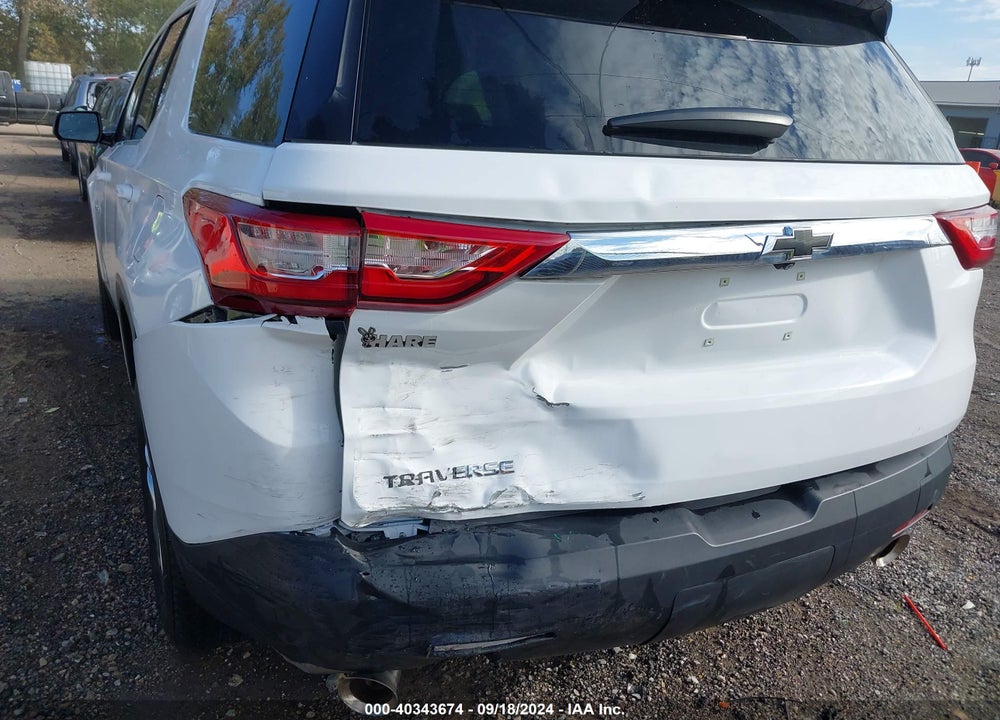 2020 CHEVROLET TRAVERSE FWD LS VIN: 1GNERFKW2LJ259532