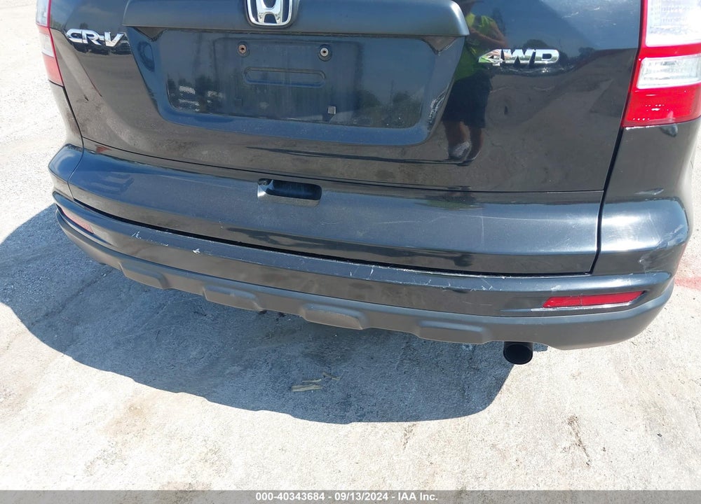 2010 HONDA CR-V LX VIN: 5J6RE4H38AL006573