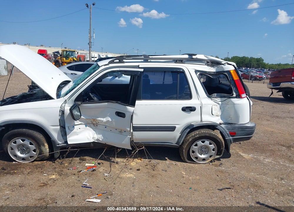 1999 HONDA CR-V LX VIN: JHLRD2844XC017720
