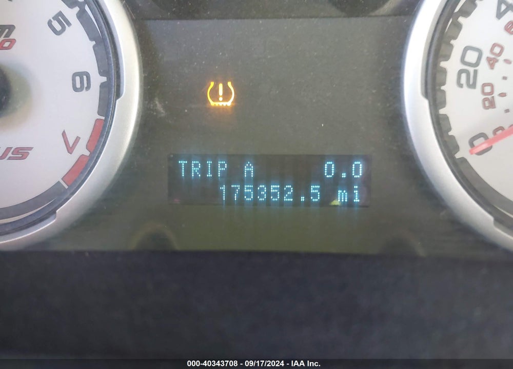 2009 FORD FOCUS SE VIN: 1FAHP32N49W138858