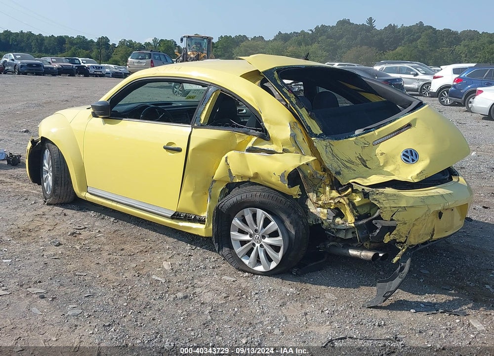 2015 VOLKSWAGEN BEETLE 1.8T FLEET EDITION VIN: 3VWF17AT1FM636065